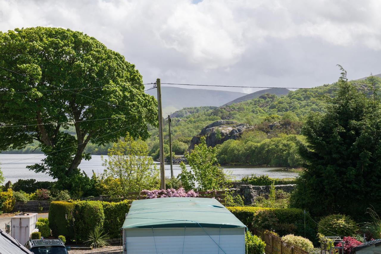 Arlyn, Padarn Lake Viewpoint In Snowdonia Caernarfon Exterior foto